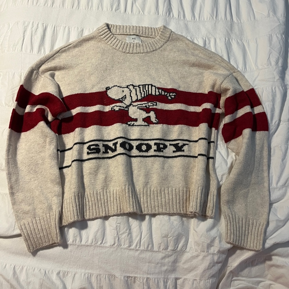 american eagle x snoopy sweater